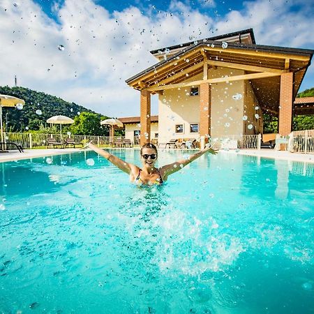 Agriturismo La Pertica Costermano Dış mekan fotoğraf